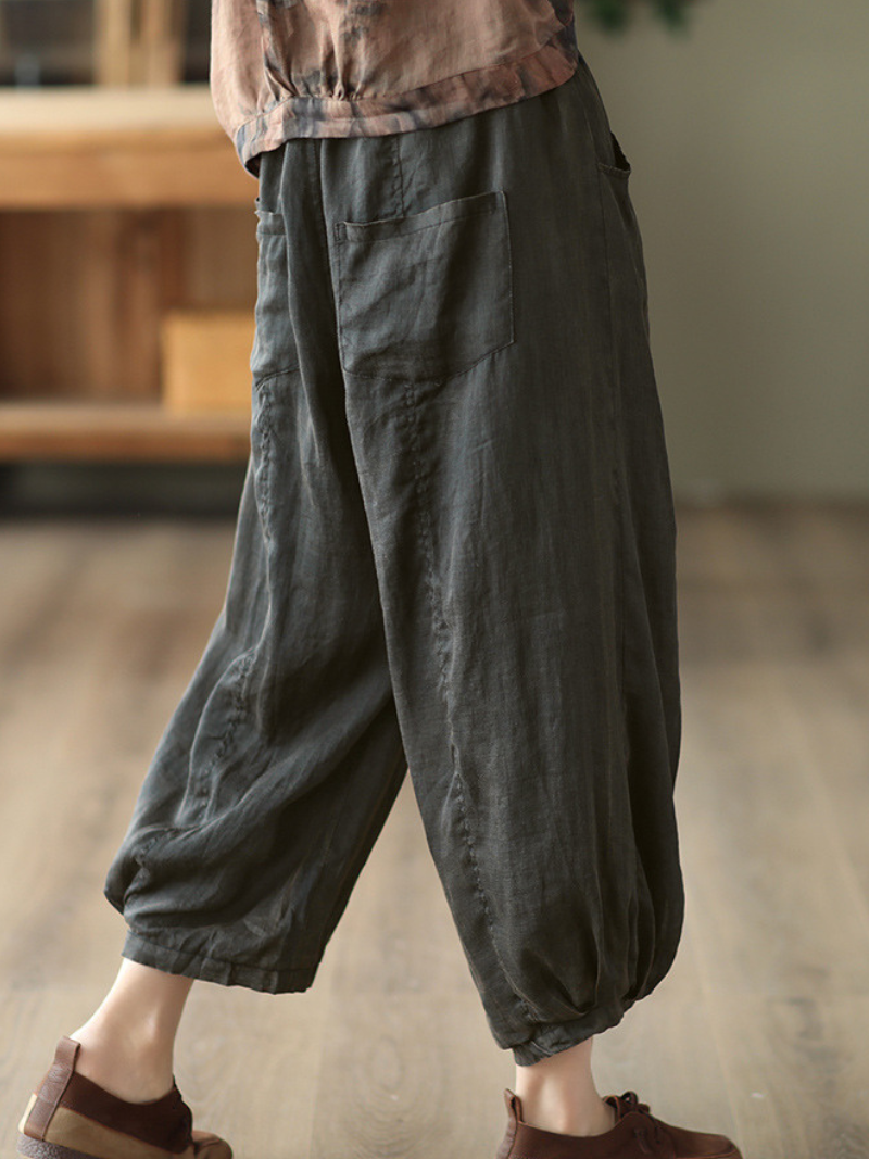 Women's Adjustable & Perfect Back Pocket Loose Bottom