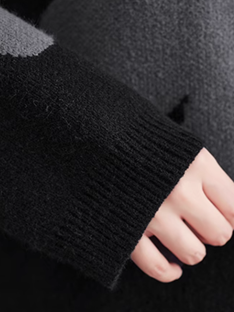 Cozy Women's Floral Sweater - Chic & Trendy | Eva Trends