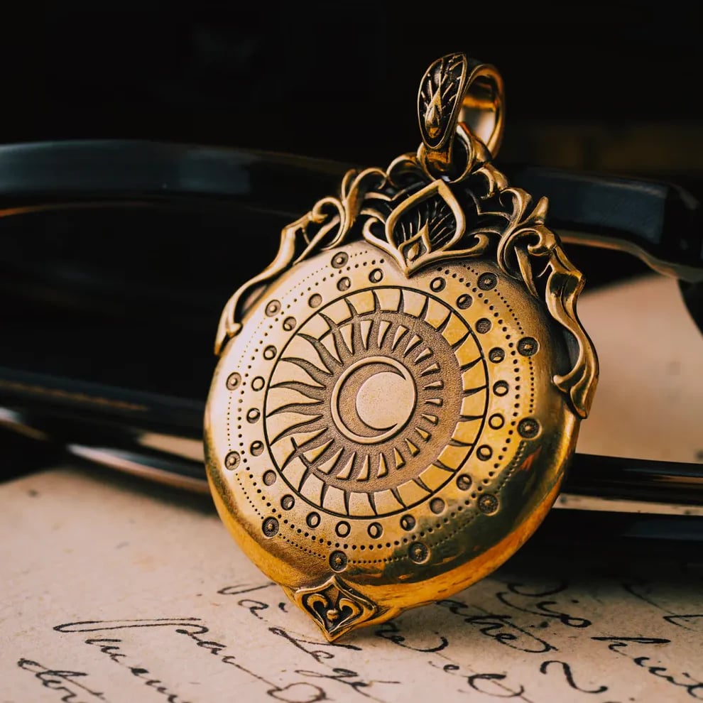 üëÅÔ∏è‚Äçüó®Ô∏èHandmade Tarot Vision Pendant: Connect to Cosmic Wisdom Anytime(Cheat Sheet Included)