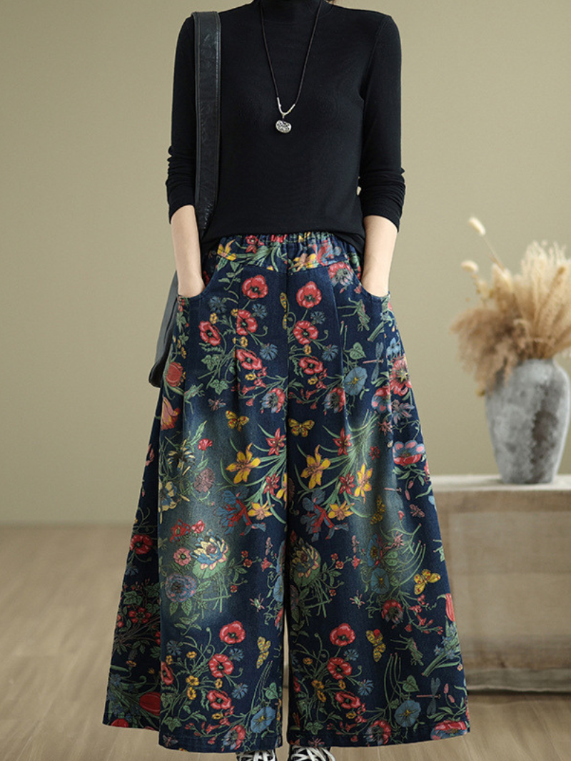 Women's Casual Elegance Perfected by Flowers Printed Bottom