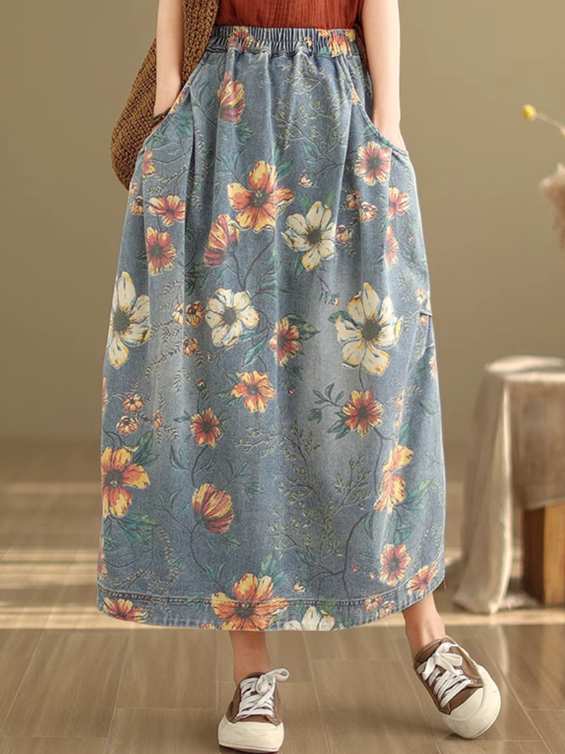 Women's Modern & Comfortable Flower Printed Pocket Style Skirt