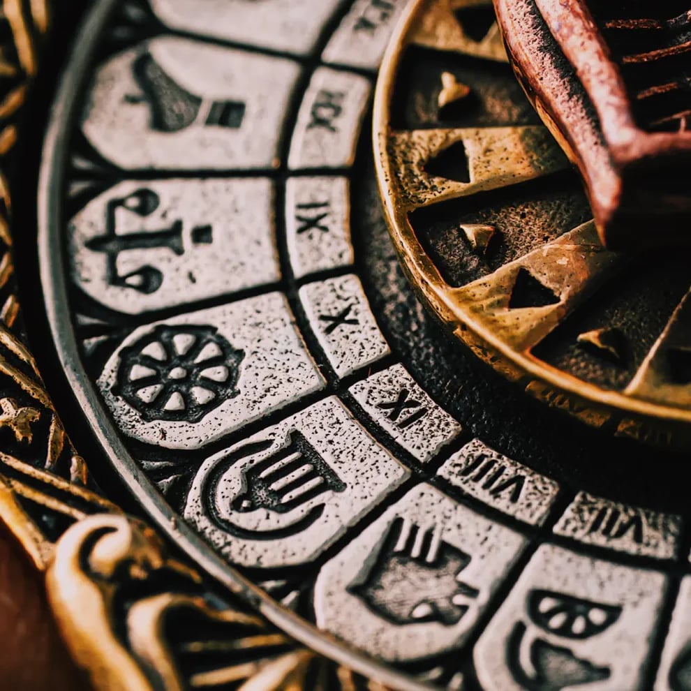 üëÅÔ∏è‚Äçüó®Ô∏èHandmade Tarot Vision Pendant: Connect to Cosmic Wisdom Anytime(Cheat Sheet Included)