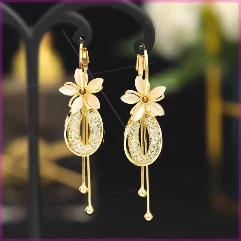 ‚ú®üå∏Elegant Flower Tassel Dangle Earrings