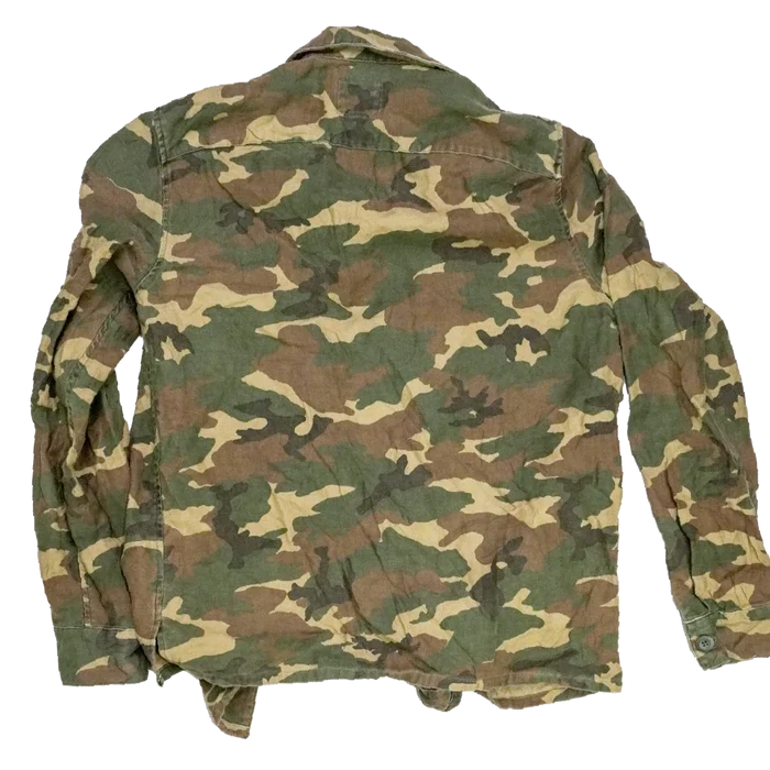 American Eagle Outfitters Woodland Camo Shirt - Medium - Army & Outdoors - Field Jackets