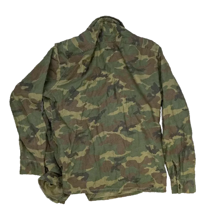 American Eagle Outfitters Woodland Camo Shirt - XLarge - Army & Outdoors - Field Shirts