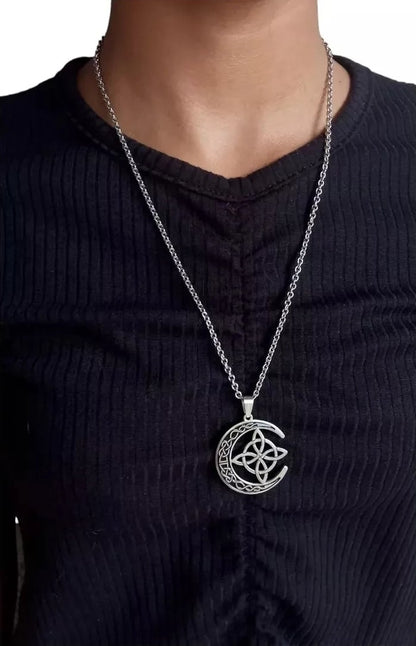 üßöCeltic Knot Crescent Steel Pendant Necklace‚ú®