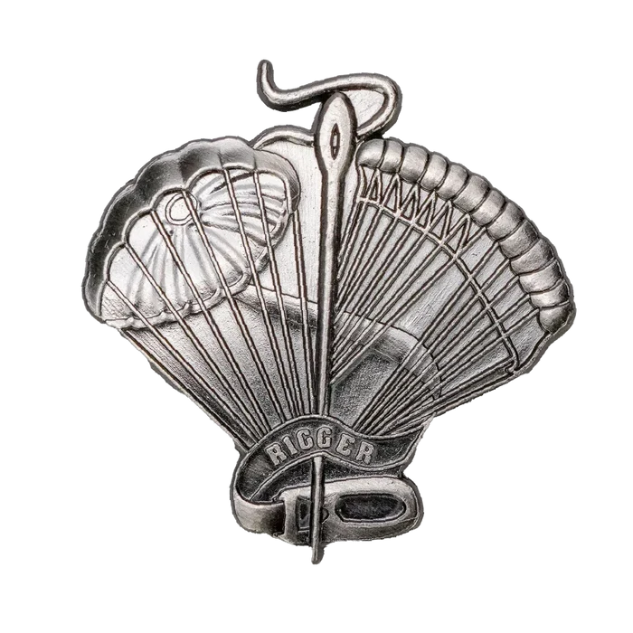 Belgian Paratrooper Rigger Badge - Belgian Army Surplus - Flags, Badges & Insignia