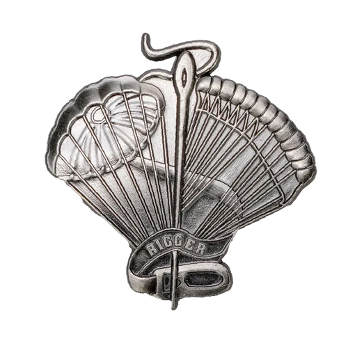 Belgian Paratrooper Rigger Badge - Belgian Army Surplus - Flags, Badges & Insignia