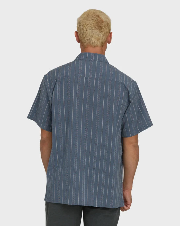 BILLABONG A/DIV SURFTREK TRANSIT SHORT SLEEVE WOVEN SHIRT