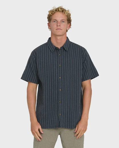 BILLABONG GARAGE SANDON JACQUARD SHORT SLEEVE WOVEN SHIRT