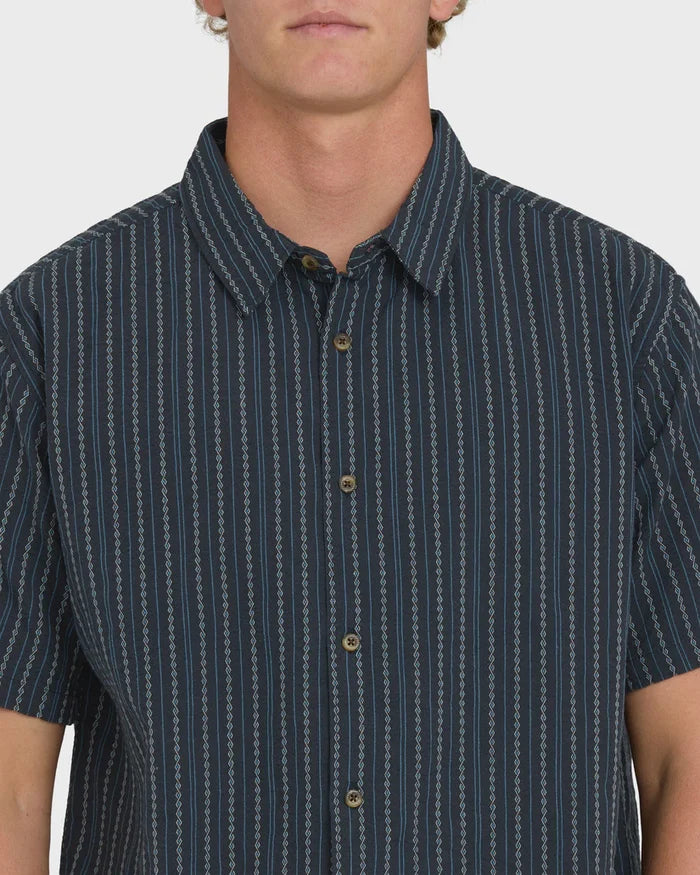 BILLABONG GARAGE SANDON JACQUARD SHORT SLEEVE WOVEN SHIRT