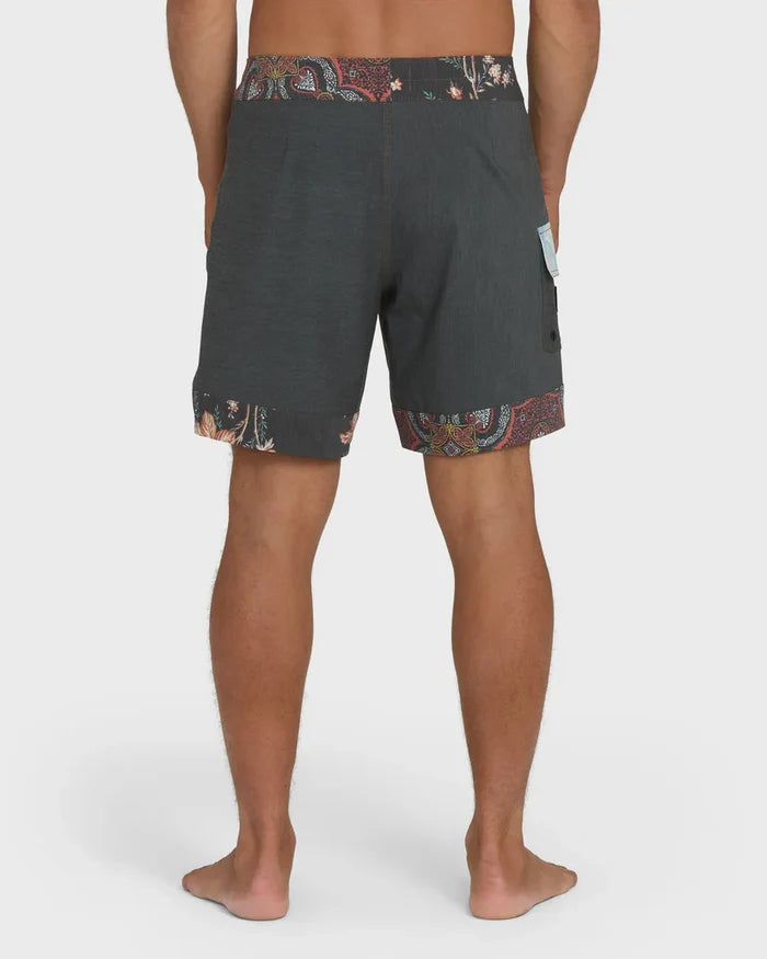 BILLABONG GLIDE GARAGE PRO BOARDSHORTS