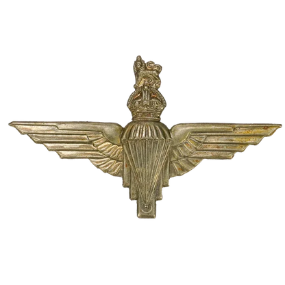 British WWII Parachute Regiment Beret Badge - British Army Surplus - Flags, Badges & Insignia