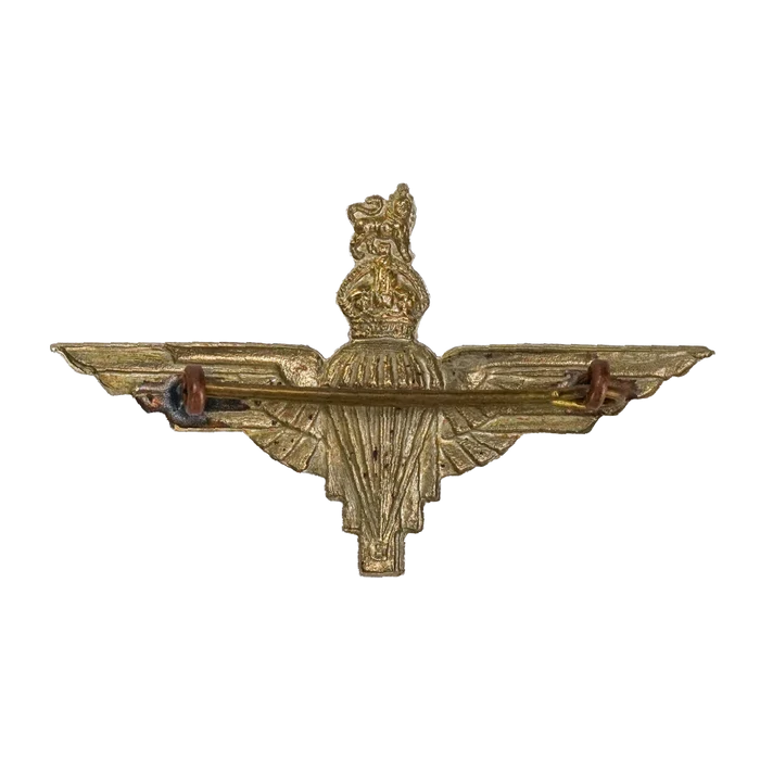 British WWII Parachute Regiment Beret Badge - British Army Surplus - Flags, Badges & Insignia