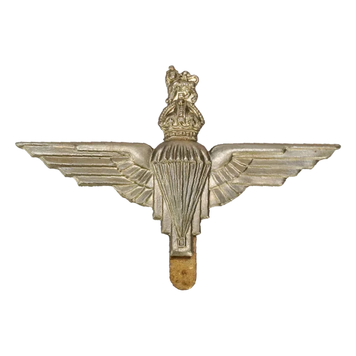 British WWII Parachute Regiment Cap Badge - British Army Surplus - Flags, Badges & Insignia