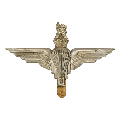 British WWII Parachute Regiment Cap Badge - British Army Surplus - Flags, Badges & Insignia