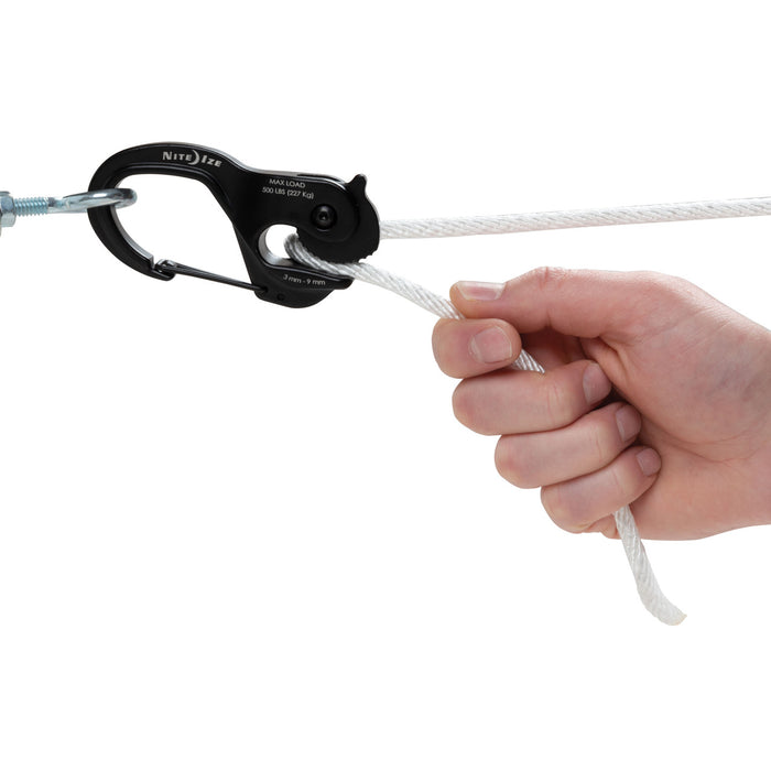 CamJam® XT™ Aluminum Rope Tightener, Reg with rope- being pulled