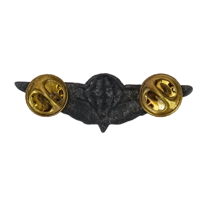 Ciskei Defence Force (CDF) Parachute Wing - Basic Mess Badge - Army & Outdoors - Flags, Badges & Insignia