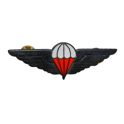 Ciskei Defence Force (CDF) Parachute Wing - Halo Badge - Army & Outdoors - Flags, Badges & Insignia