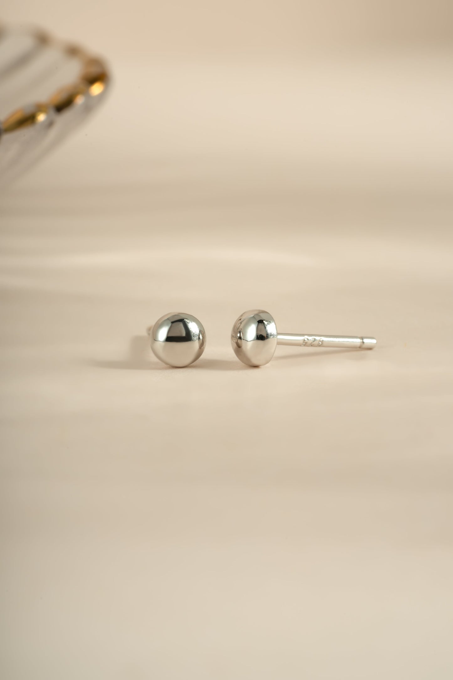 Dot Studs