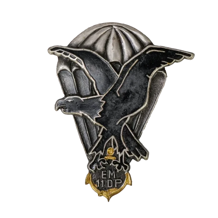 French Army 11th Parachute Division Headquarters Badge - French Army Surplus - Flags, Badges & Insignia