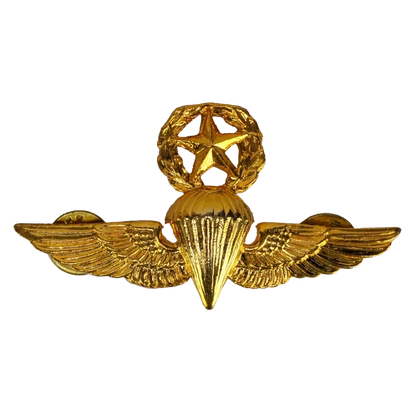Honduran Army Master Parachutist Badge - Army & Outdoors - Flags, Badges & Insignia