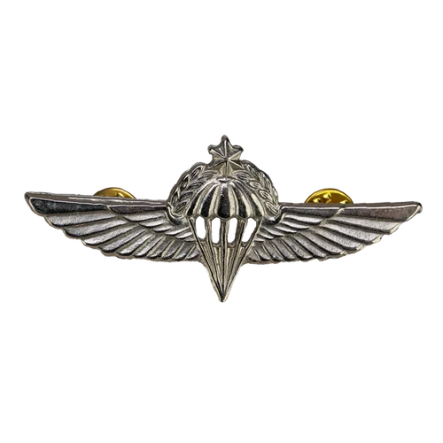 Israel Defense Forces (IDF) Senior Parachutist Badge - Israeli Army Surplus - Flags, Badges & Insignia