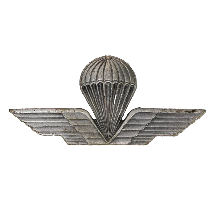 Italian Army Parachute Wings Badge - Italian Army Surplus - Flags, Badges & Insignia