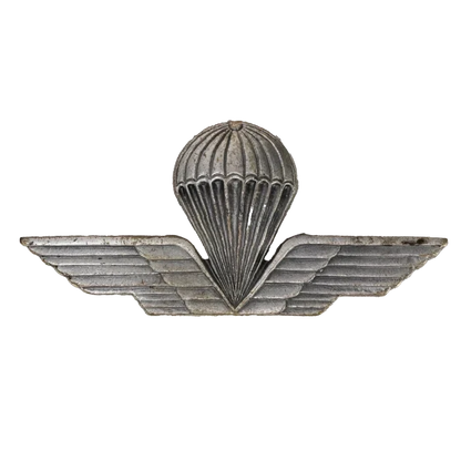 Italian Army Parachute Wings Badge - Italian Army Surplus - Flags, Badges & Insignia