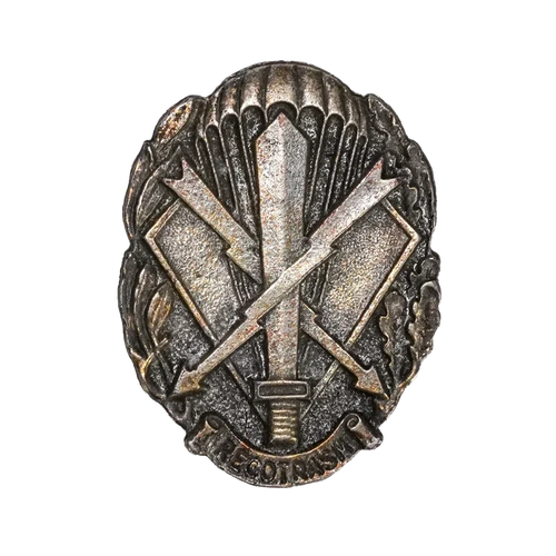 Italian Paratrooper Command and Signal Unit Badge - Italian Army Surplus - Flags, Badges & Insignia