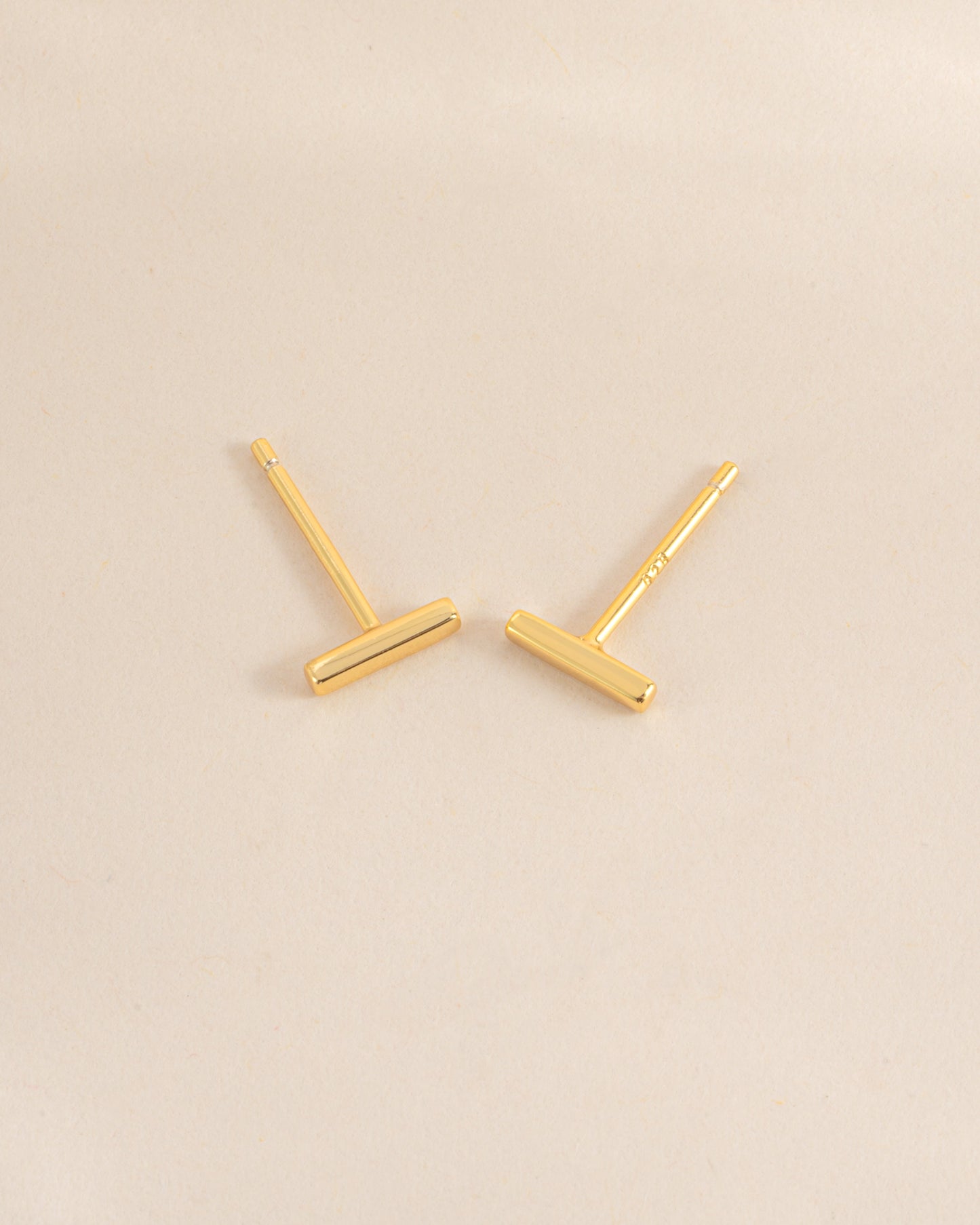 Plain Bar Studs