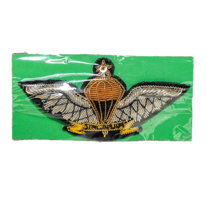 Singapore Armed Forces (SAF) Senior Parachute Wings Badge - Singapore Army Surplus - Flags, Badges & Insignia