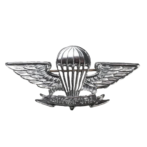 Singapore Army Parachutist Badge - Singapore Army Surplus - Flags, Badges & Insignia