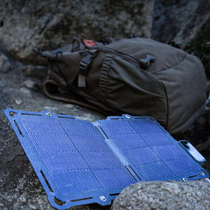 Spectre Folding Solar Panel, 8W