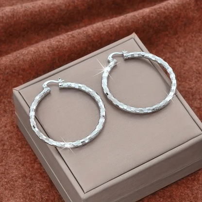 üéâ BUY 1 GET 1 FREE üéÅ Women's Minimalist Textured Hoop Earrings ‚Äì Diamond-Cut, Snap Closure, Everyday Glow ‚ú®