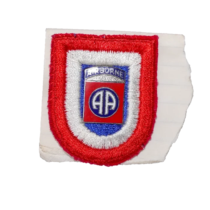 US 82nd Airborne Beret Flash - US Army Surplus - Flags, Badges & Insignia