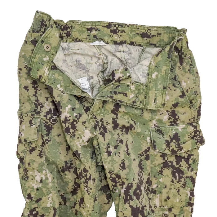 US Navy NWU Type III AOR2 Trousers - Medium Regular - US Navy Surplus - Combat Trousers