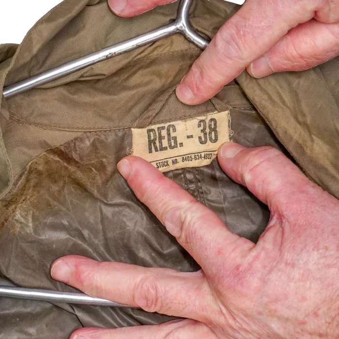 USGI Taupe Shade No. 179 Nylon Raincoat - 38R, Medium - US Army Surplus - Rain Jackets